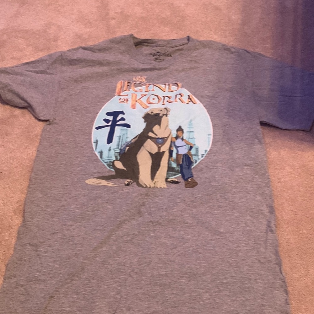 Cool design, barley worn